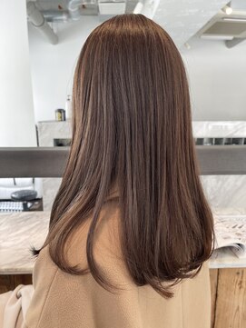 ティータ(teeta) ヘルシーグレージュ