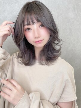 アマンドール(Aman D'or) 前髪ありでも可愛い＊くびれミディ×モノトーングレー