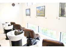 ネイヴスヘアー 福工大駅前店(Neivs Hair)の雰囲気（ゆったりとくつろげるベッド型シャンプーブース♪）