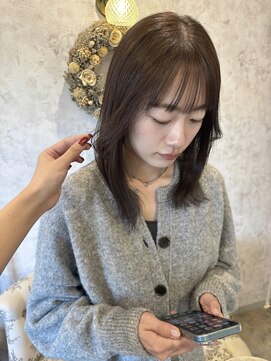 ディーヴァヘアーエズ(DIVA hair Eze) 【natsuki】グレージュ