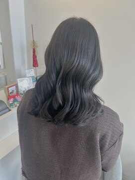 マドンナ ヘアー(madonna hair.) オリーブグレージュ