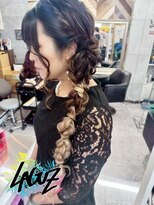 ラグズ 茅ヶ崎(LAGUZ)&nbsp;【ヘアセット】 立体感が映えるゴージャス編みおろしヘア 茅ヶ崎