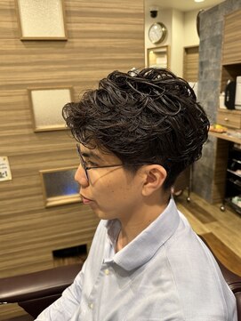 銀座マツナガ 神田店 20代30代爽やか束感ロッドパーマツーブロック