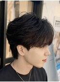 韓国へアカルマパーマワックスなしセンターパート黒髪ウルフ