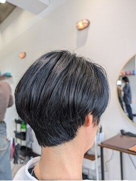 フルーノヘア 八幡駅(Hulu-no.hair) ブルーブラックショート