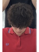 《*波巻きスパイラルパーマ*》とはどんなパーマデザイン？