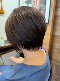 ショートボブ