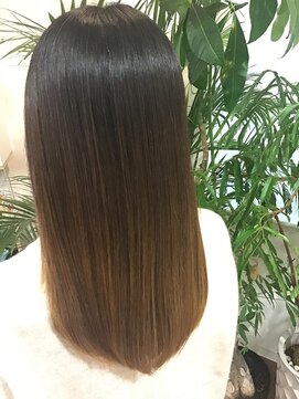 フォルトゥーナ(Fortuna) 髪質改善トリートメント