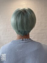 オアシスオーガニックビューティーサロン(oasis organic beauty salon)&nbsp;水色ショート