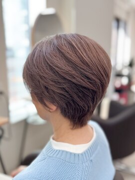 コル 市川(cor) 白髪ぼかし×ヴェールピンクベージュ×クールショート