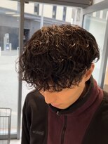 ノイセルヘアー(Noisyle Men's hair) リバースセンターパート/ニュアンスパーマ/ダウンバング/MEN'S◎