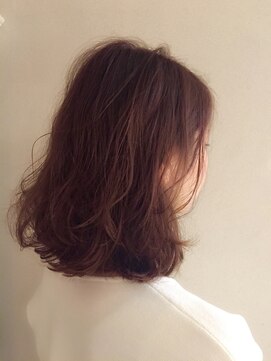 ロンド 銀座(Lond) ほつれカールのゆるやかボブ♪  担当 中野千帆