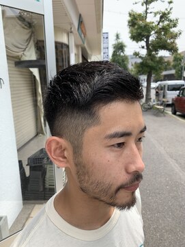 チャプター 問屋町(chapter) ナチュラルフェードカット七三カットアップバング