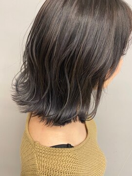ヘアーアンドビューティーザ エフ(Hair Beauty the F) ハイライト＿グレージュ＿グレー＿アッシュ＿20