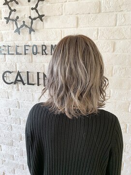 ヘア スパ ビューティー エールフォルム(HAIR SPA BEAUTY YELLFORME) ホワイトアッシュ