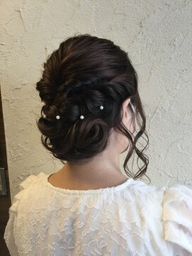 ミックスカール(Mixcurl) 結婚式編み込みヘアアレンジ