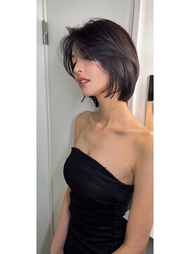 シェノン バイ アランスミシー 表参道(CHAINON by Alan smithee) 前髪カタログ/マチルダボブ/ピンクベージュ