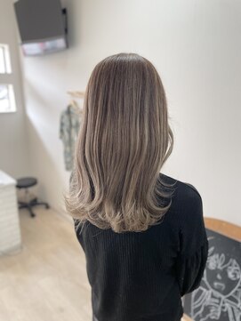 リュタン(LUTIN) LUTIN『バレーヤージュカラー』