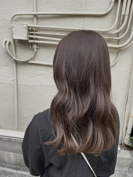 フリーダム 千種店(Freedom) オリーブグレージュ