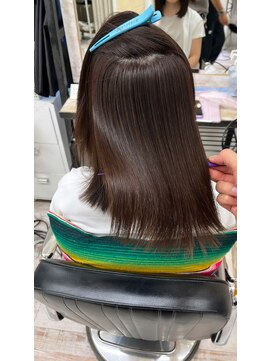 ナチュラ(natura) 極ツヤ酸性ジェルストレート5 beforeafter【杵淵雅也】