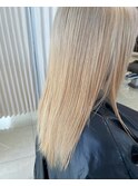 ホワイトベージュ