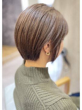 ラナ シッポウ(Lana SHIPPO) #艶ショート#透明感ベージュ