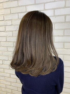 ディーバ 銀座(D.I.E.V.A) 20代30代40代50代髪質改善アッシュブラウン上品ミディアムボブ