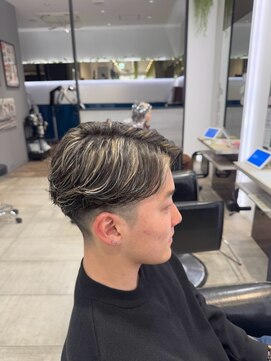 アース 長崎時津店(HAIR&MAKE EARTH) ハイライト×ツーブロック