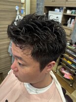 銀座マツナガ 神田店&nbsp;ビジネス◎好印象ツイストパーマショート×ツーブロック