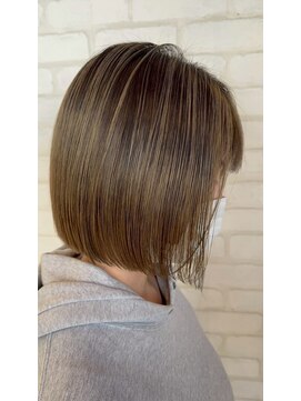 ビス フルール 日暮里店(Vis fleur) 切りっぱなしボブ