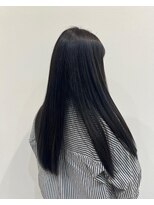 ラ ルーチェ(La Luce)&nbsp;髪質改善×ネイビーブラック×ロング