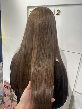 カシェル トウキョウ(Cashel Tokyo) ライトニングダブルカラー / ヘーゼルベージュ