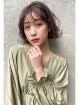大人ボブ毛先パーマことりベージュ