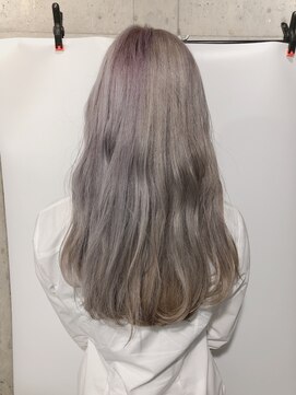 サロンドミルク 原宿(salon de MiLK) シルバーベージュ