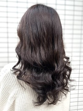 ラウレア(LAULEA) コテ巻き風パーマ/デジタルパーマ/王道パーマ/艶カラー/艶パーマ