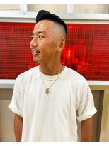 メリケンバーバーショップ トーキョー(MERICAN BARBERSHOP TYO)&nbsp;メンズウェーブビジネスマンアッシュカラー簡単スタイリング116