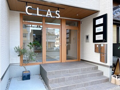 クラス(CLAS)の写真