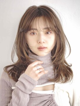 ヴァンクシー バイ ルナ(VANKCY by Luna) クラゲヘアー オリーブグレー 小顔 ココアベージュ 黒髪 登戸