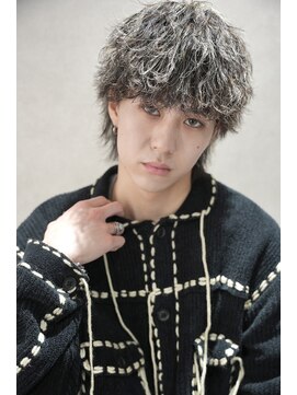 ノーリミット(No Limit) マッシュウルフ×ツイストスパイラルパーマ