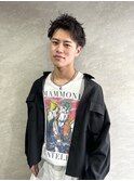 塩澤太一 スパイキーショート 刈り上げ 短髪