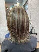 クロ(Chro) くびれレイヤー ハイライト