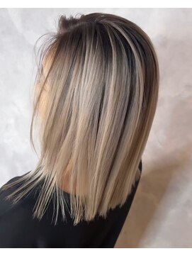 ブルーアンドカンパニー(BLUE&Co.) シャドールーツ