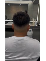 クロム トウキョウ ザ バーバーアルト 神保町店(CHROM TOKYO the Barber ALT)&nbsp;スキンフェード