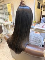 クッキー ヘアーアンドメイク(COOKIE Hair&Make) 【COOKIE】ストレート×アッシュ