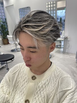 イリ(iLi) 【iLi×HIRAI】ショートフェザー×ホワイトメッシュ