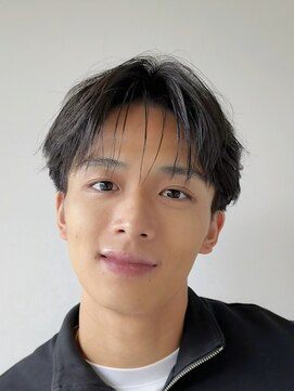 アフロート ギンザ(AFLOAT GINZA) シースルー センターパート 毛流れパーマ 20代30代40代