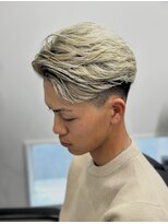 エイトヘアー(Ei8htHair) フェザーパーマ×ホワイトベージュ