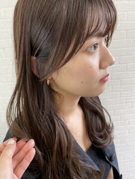 ルーツマーチン(ROOTSmartin) 顔まわりで勝負！モテかわロング☆