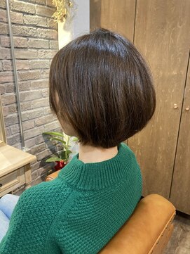 エソラ(esora) ショートボブ