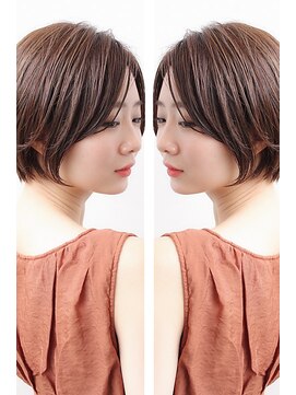 ピエス201(piece201) ふんわりキュートに♪大人の前下がりショート×ショコラブラウン